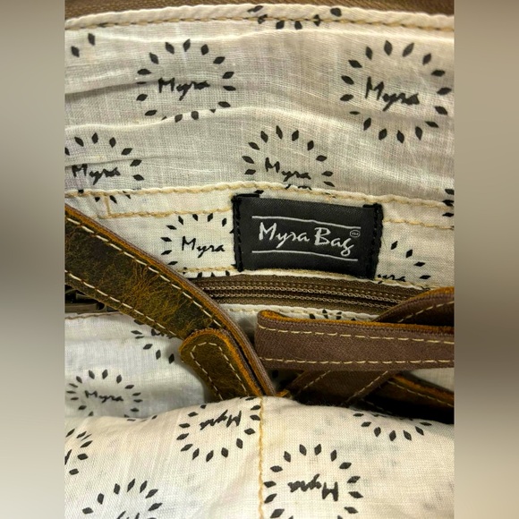 Myra Trendy Crossbody Purse NEW